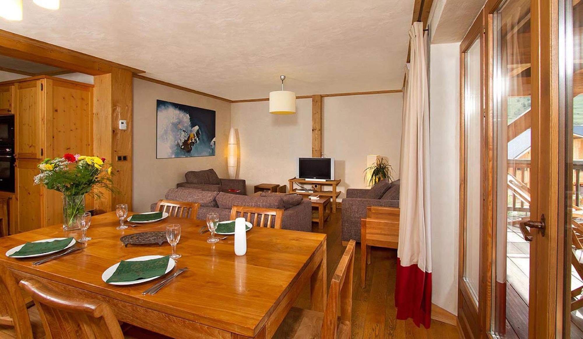 Vacanceole - Residence Cortina เลส์เดอซาลป์ ภายนอก รูปภาพ